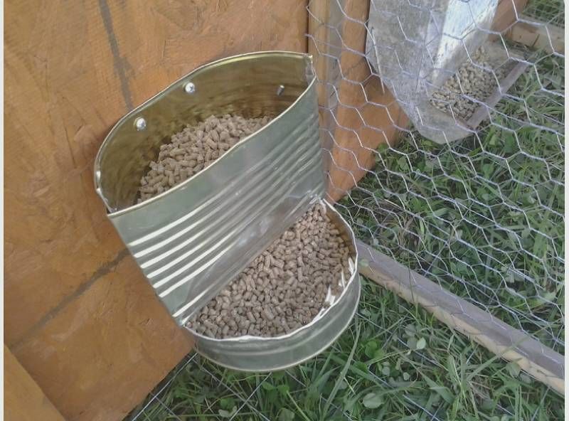 Skyview Acres DIY rabbit feeders